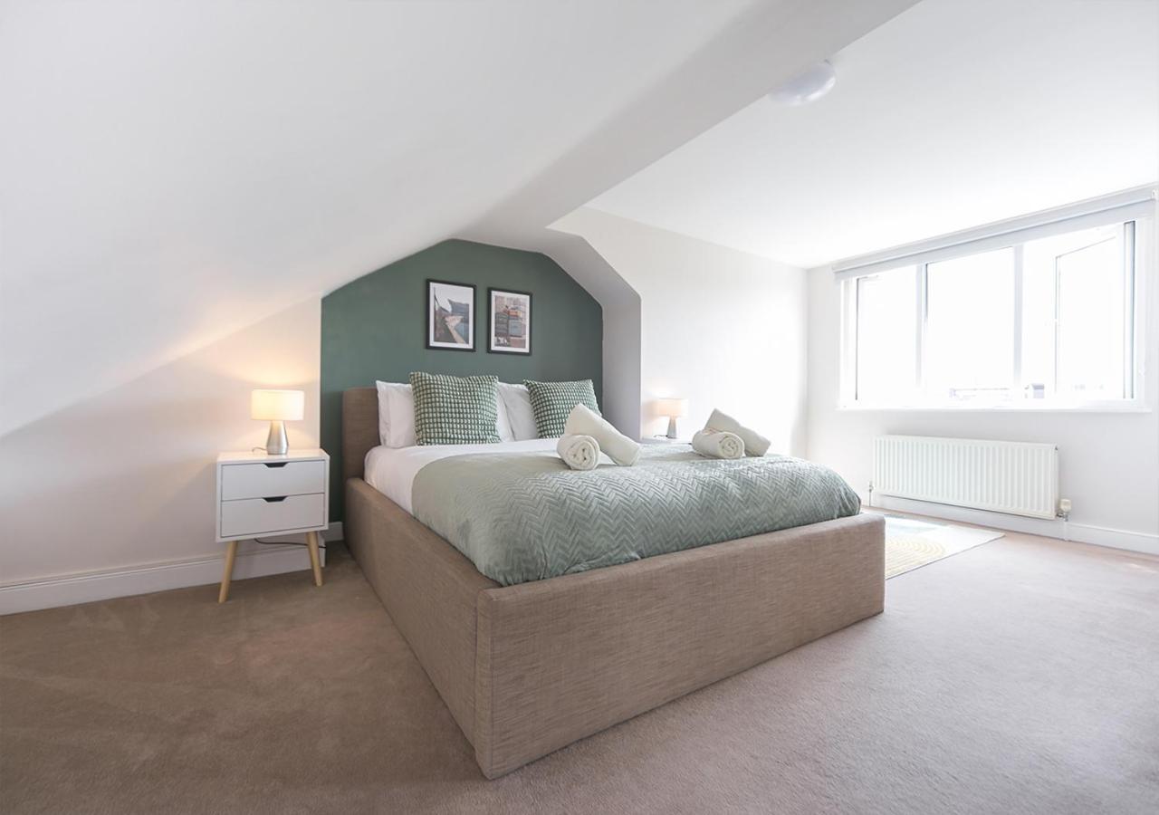 Luxury Chiswick 2 Bed Victorian Flat Appartamento Londra